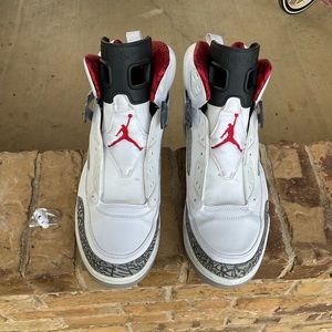Jordan Spizike sz 15 Gently Used